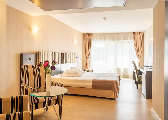 Hotel Parliament